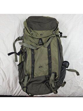 REI Classic External Frame Hiking Backpack Olive Green Large Capacity Camping